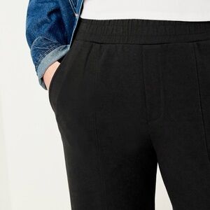 Worn 1x Old Navy Black High-Waisted Wide Leg Dynamic Fleece Trouser Pant w/Notch